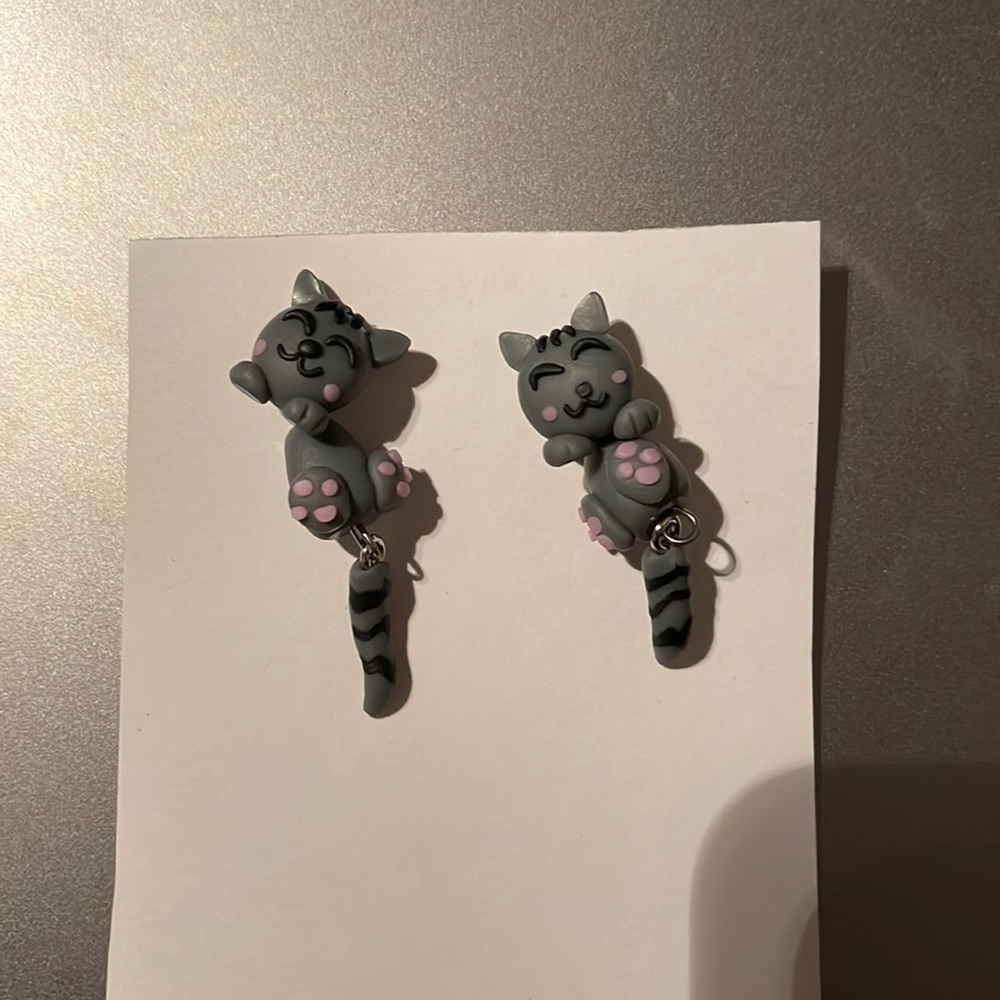 3/$20 handmade “hanging cat” earrings